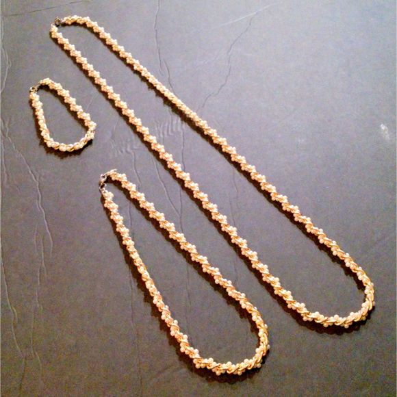 Vintage Faux Pearl Gold Chain Woven Two Necklaces One Bracelet Set Demi Parure - Picture 2 of 5